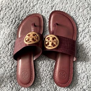 Tory Burch Benton Band Croc Embossed Leather Flat Sandals